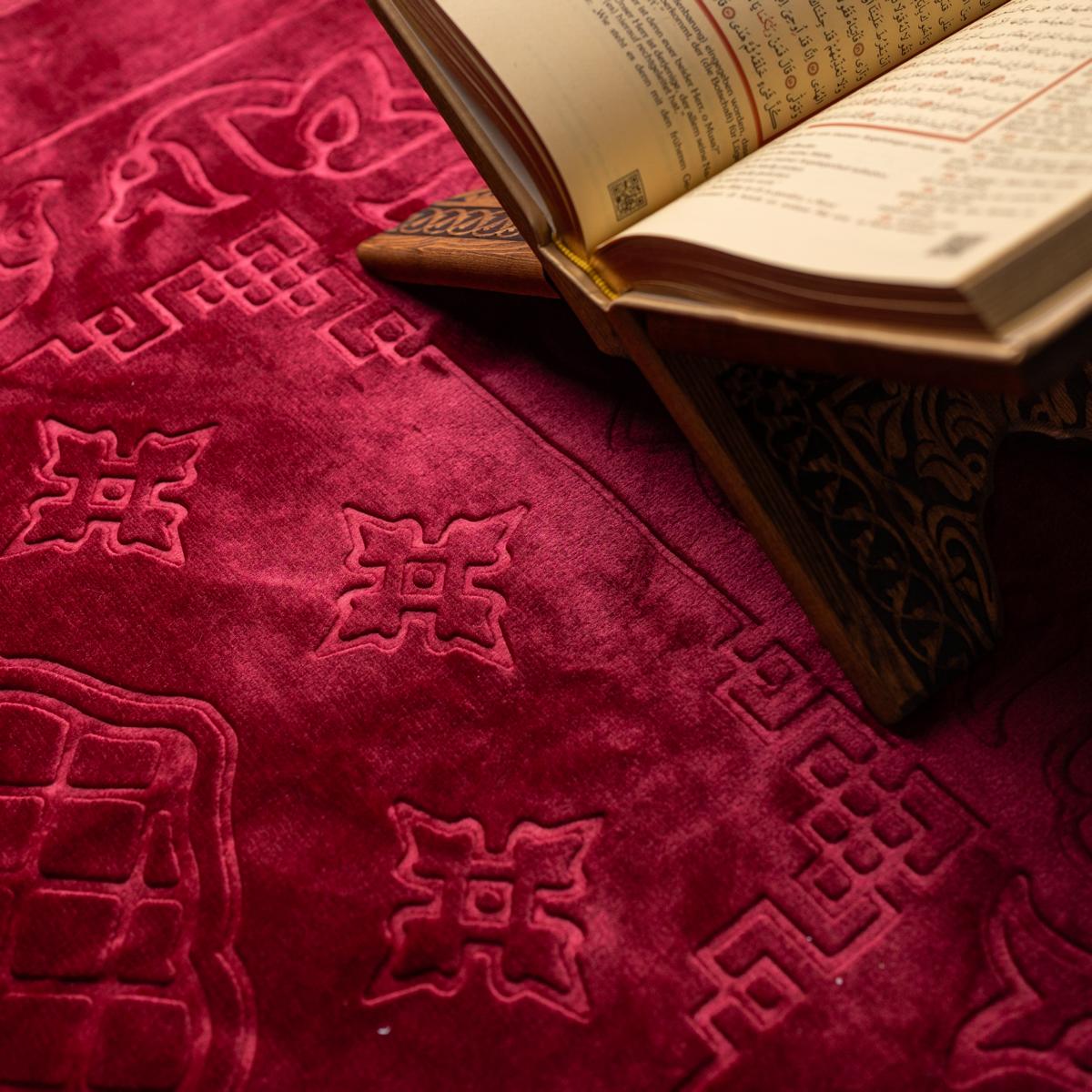 Prayer Rug - Red